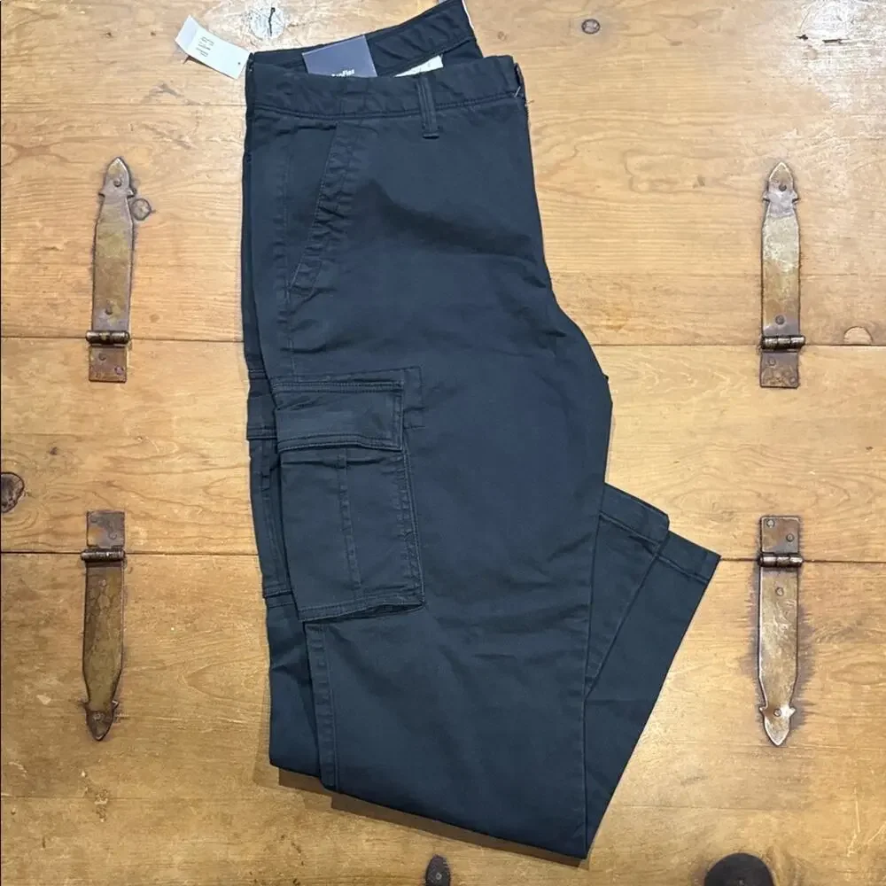 Men's Gap Black Cargo Pants NWT